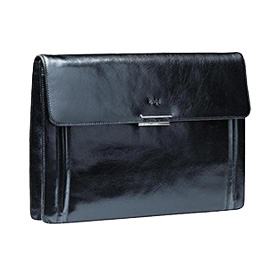 luxury_underarm_leather_folder_with_magnetic_flap_closure